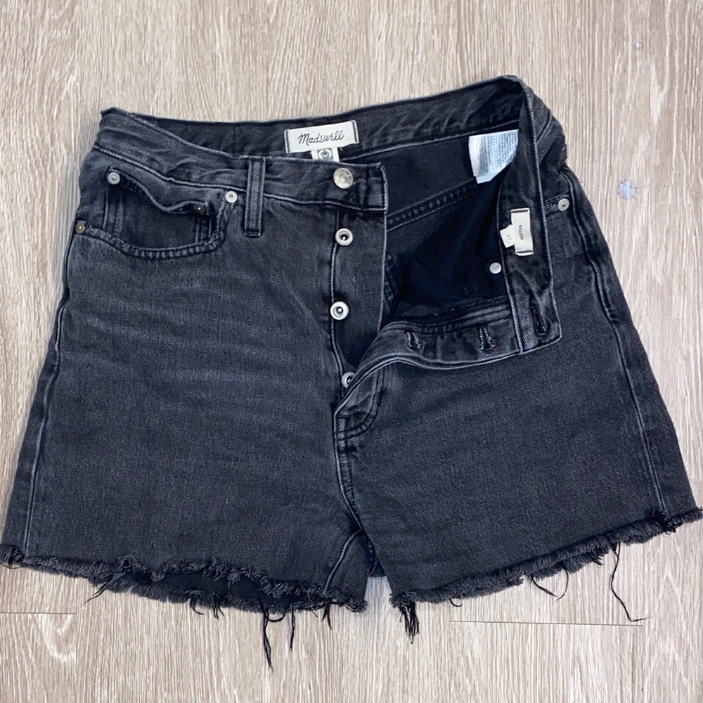 Madewell Black High-Rise Raw-Hem Denim Shorts